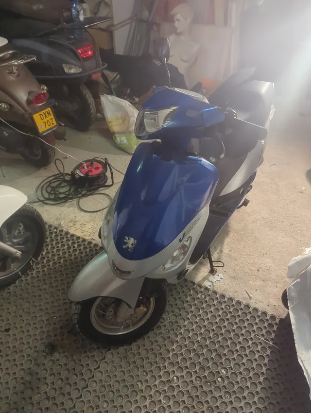 Peugeot V-Clic — SC-00025 — 3/7