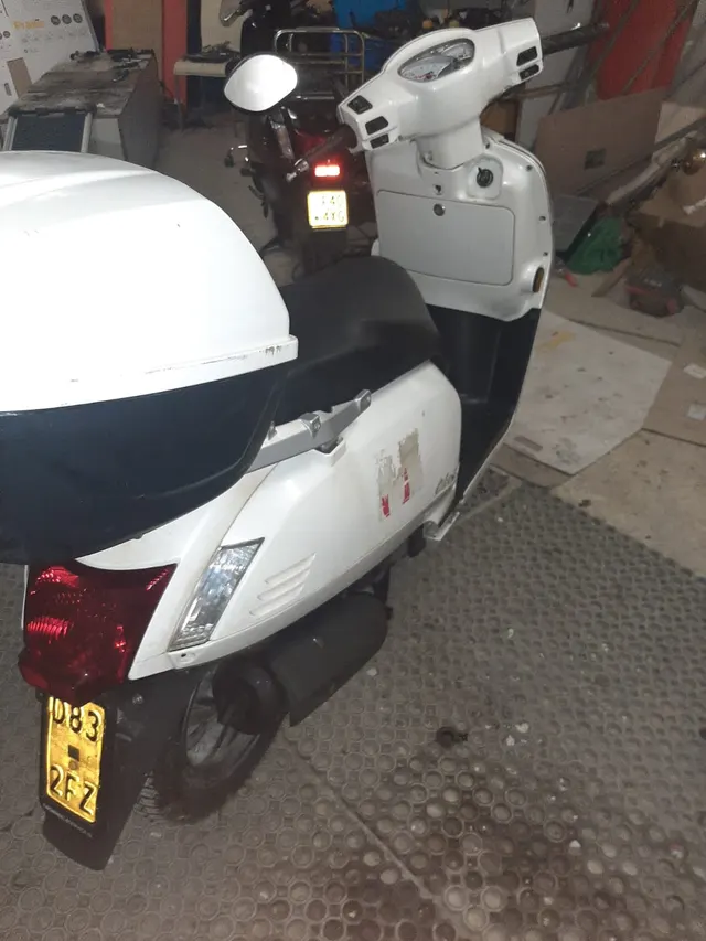 KYMCO LIKE — SC-00031 — 4/8